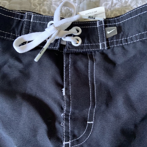 Nike swim suit bottom black skirt with attached briefs under, size large - Picture 2 of 8